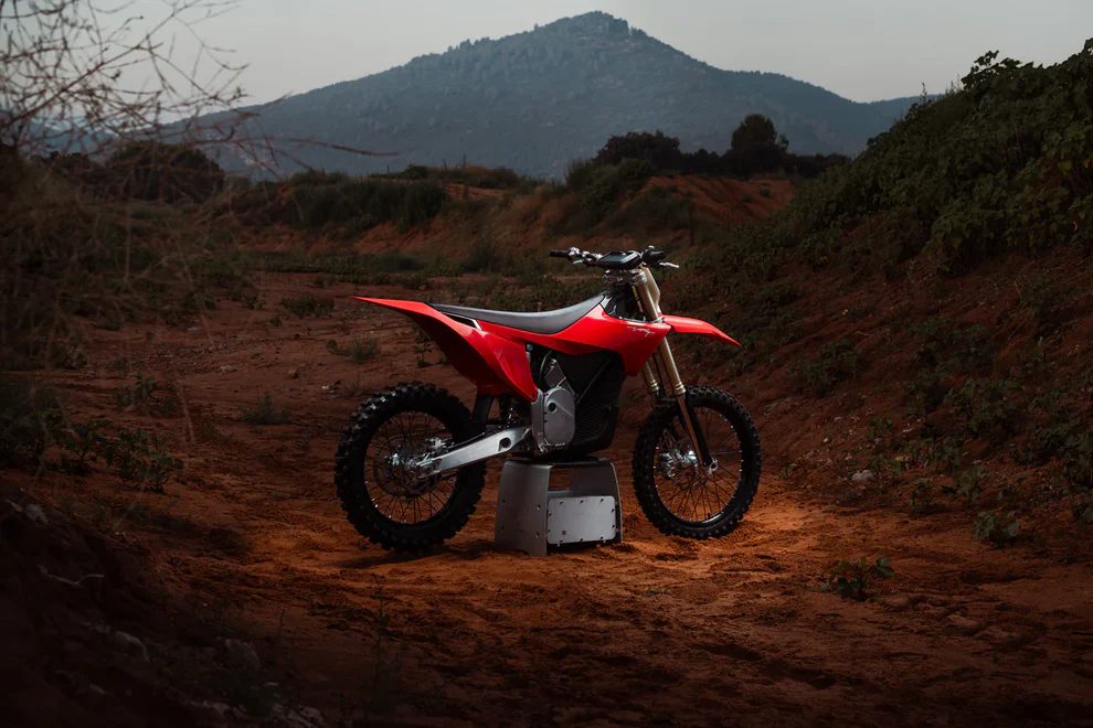 STARK VARG MX 1.2 STANDARD 60HP - Image 3