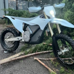 Alternative view of USED STARK VARG EX 80HP WHITE